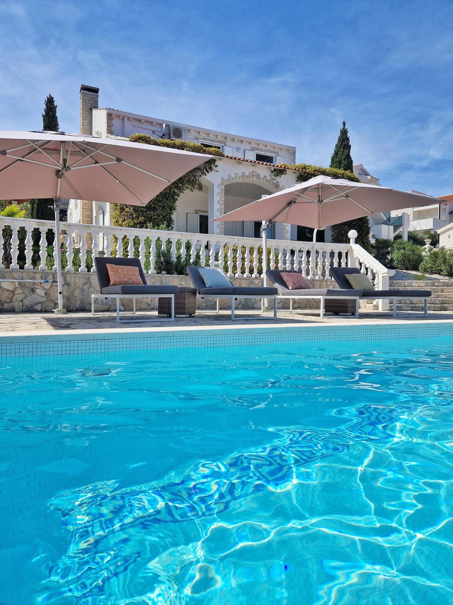 Villa Ensoleillee Solta Kroatien Stomorska Luaran gambar