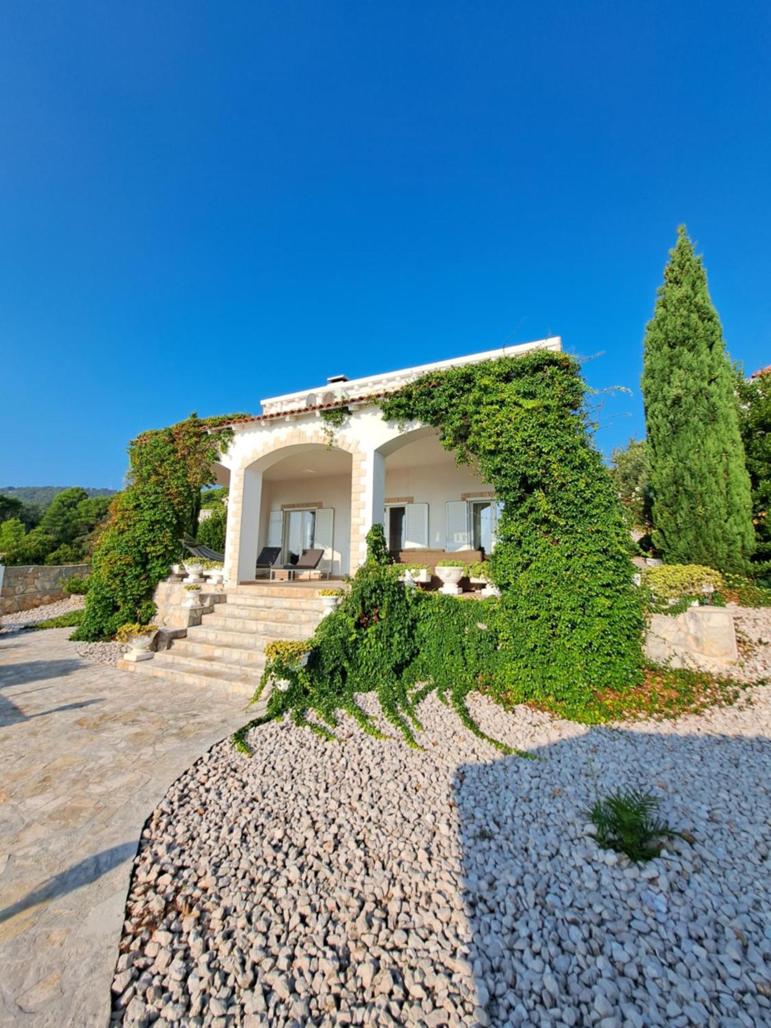 Villa Ensoleillee Solta Kroatien Stomorska Luaran gambar